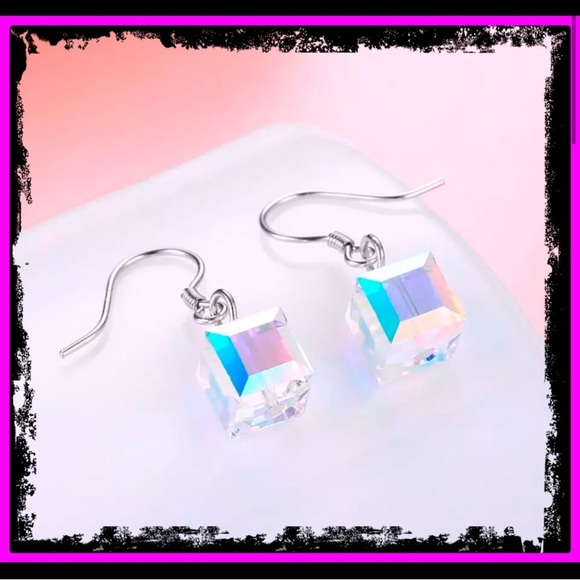 New Platinum Plated S925 Swarovski Crystal 
Aurora Borealis Cube Dangle Earrings - Picture 16 of 16